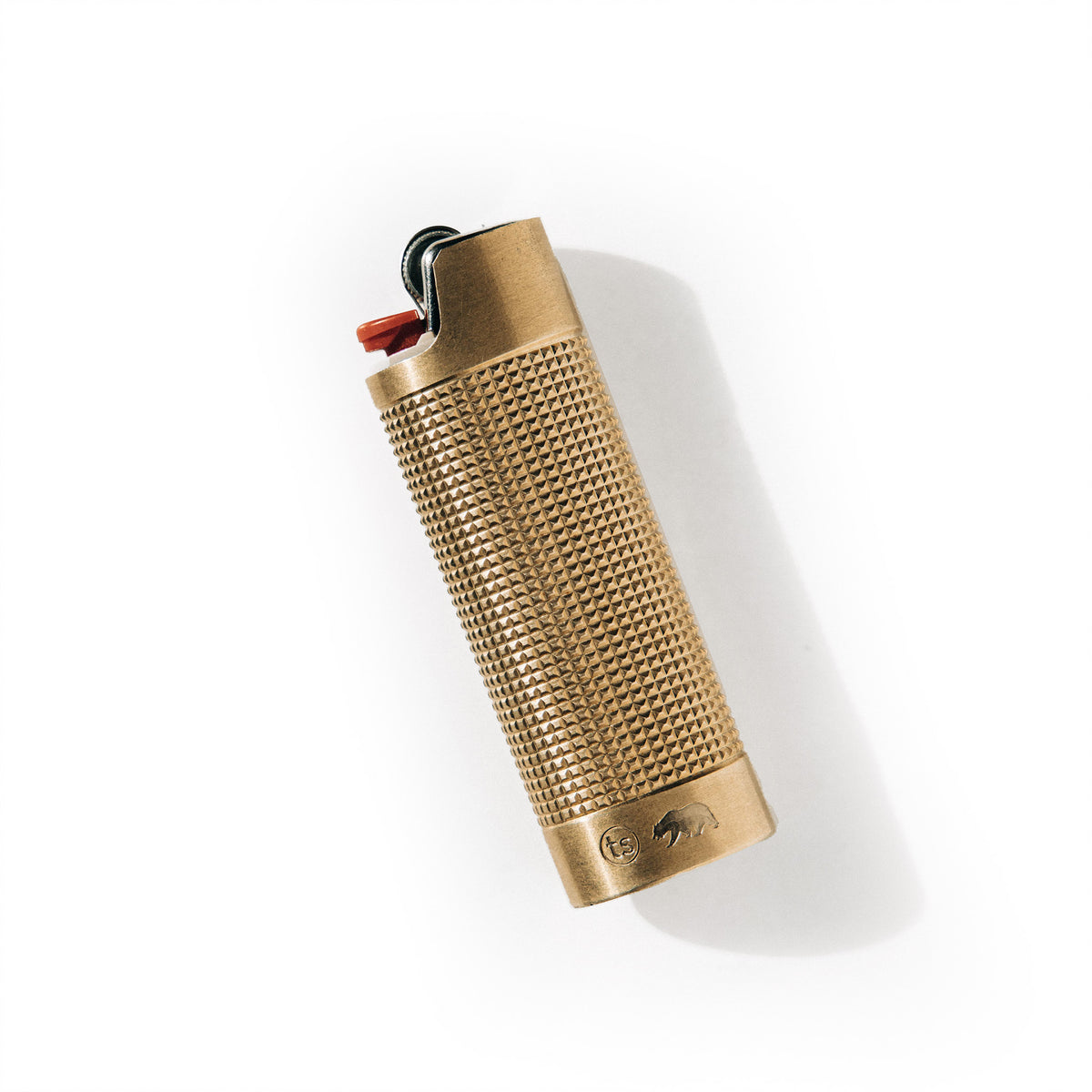 6747720187981_lighter-sleeve-in-brass-2210_01_tsio